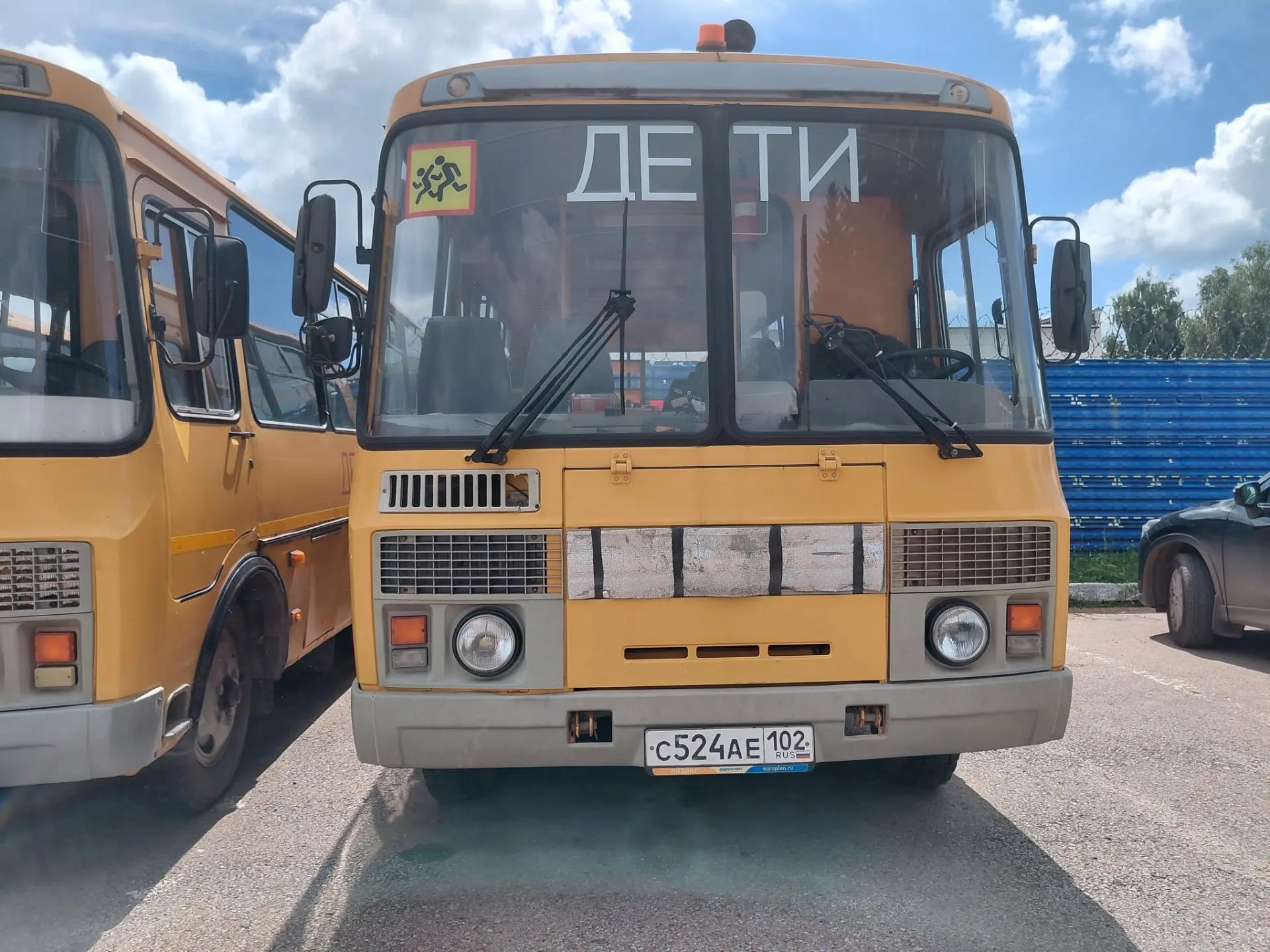 Автобус ПАЗ 32053-70, 2014 года выпуска, VIN: Х1М3205ВХЕ0003917, № двигателя: Е1006079, гос. номер С 524 АЕ 102, цвет кузова: желтый