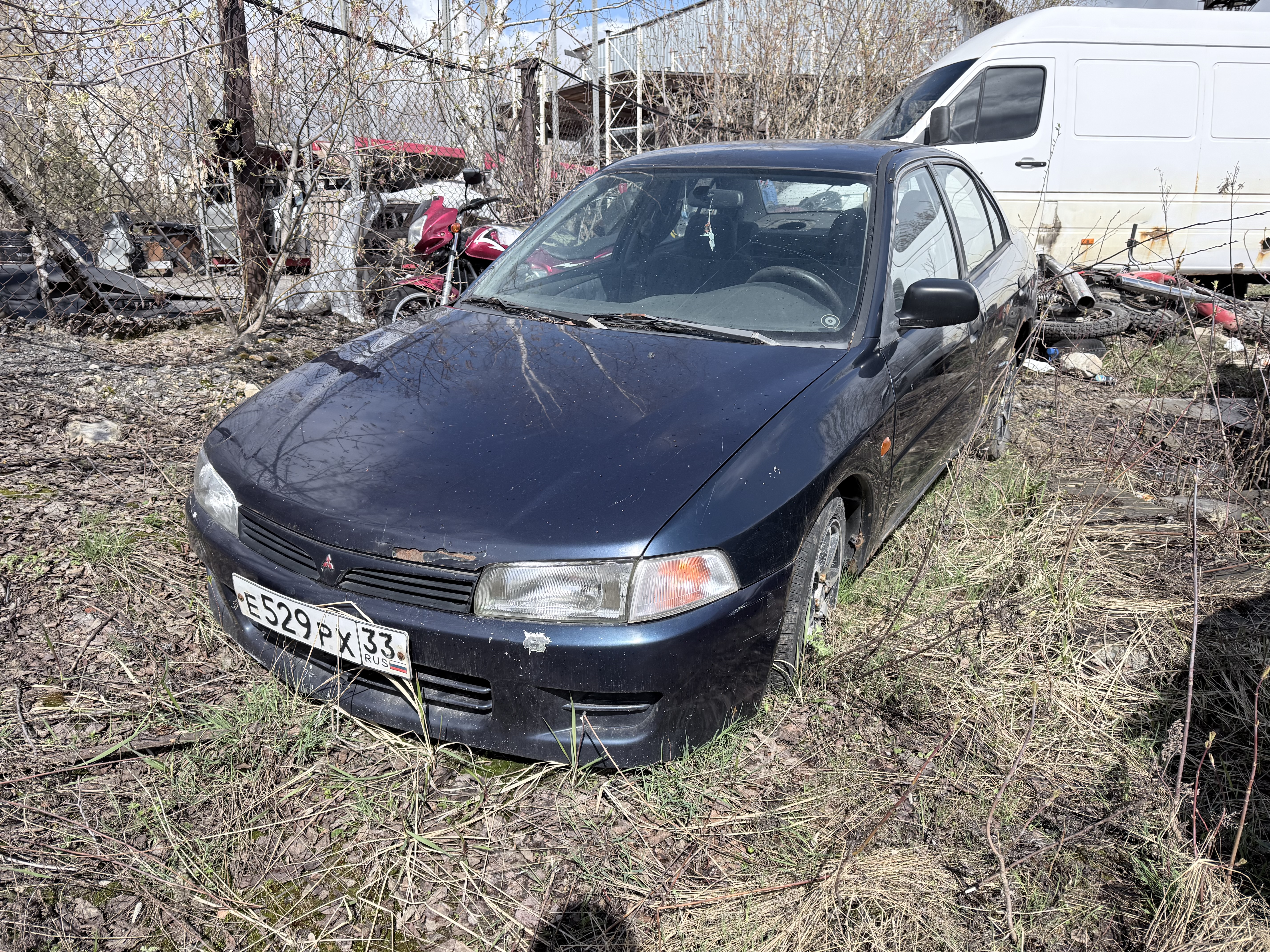 Автомобиль марки Mitsubishi Lancer государственный регистрационный знак Е529РХ 33, VIN JMBSRCK1ATU002130, 1997 г.в.