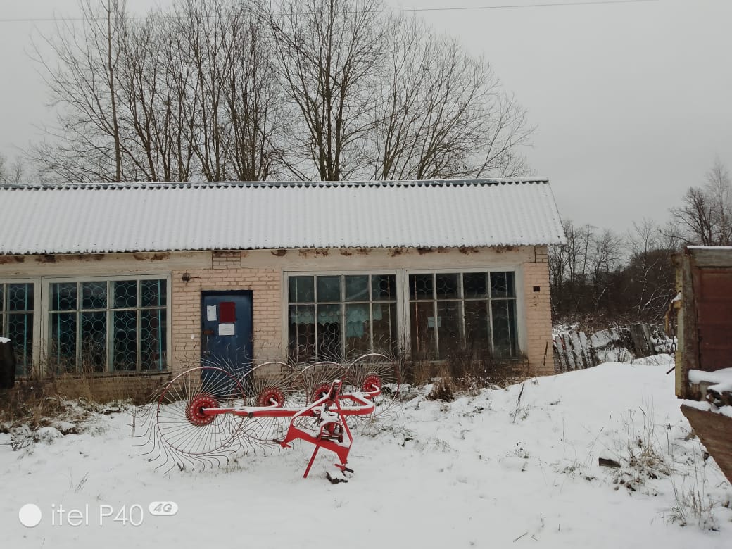 Нежилое здание