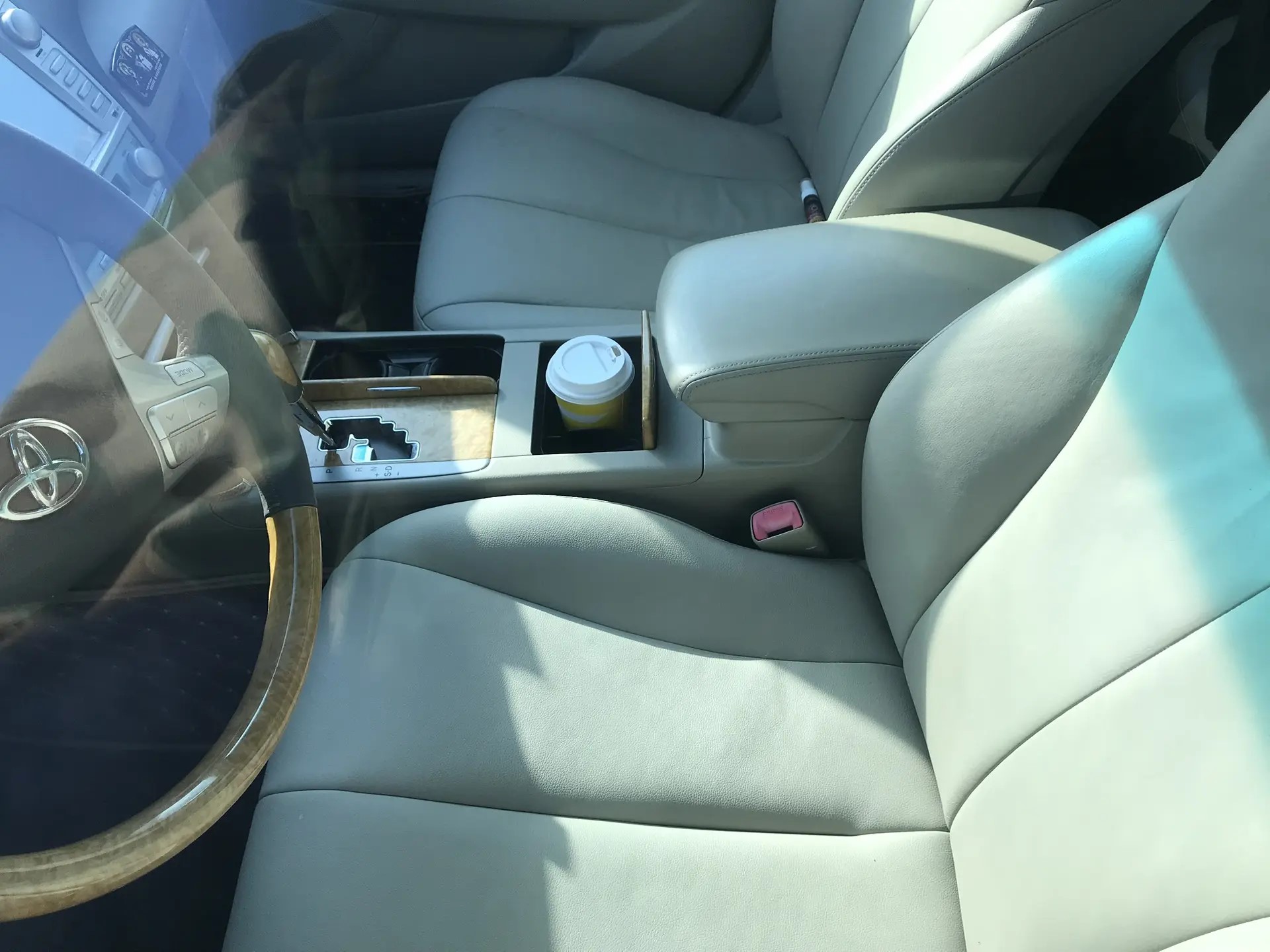 Реализация по прямому назначению: Автомобиль Тойота Камри, ГРЗ М 030 ОХ 154,2007 г.в, VIN: JTNBK40K503024476 ( ключи в наличии).