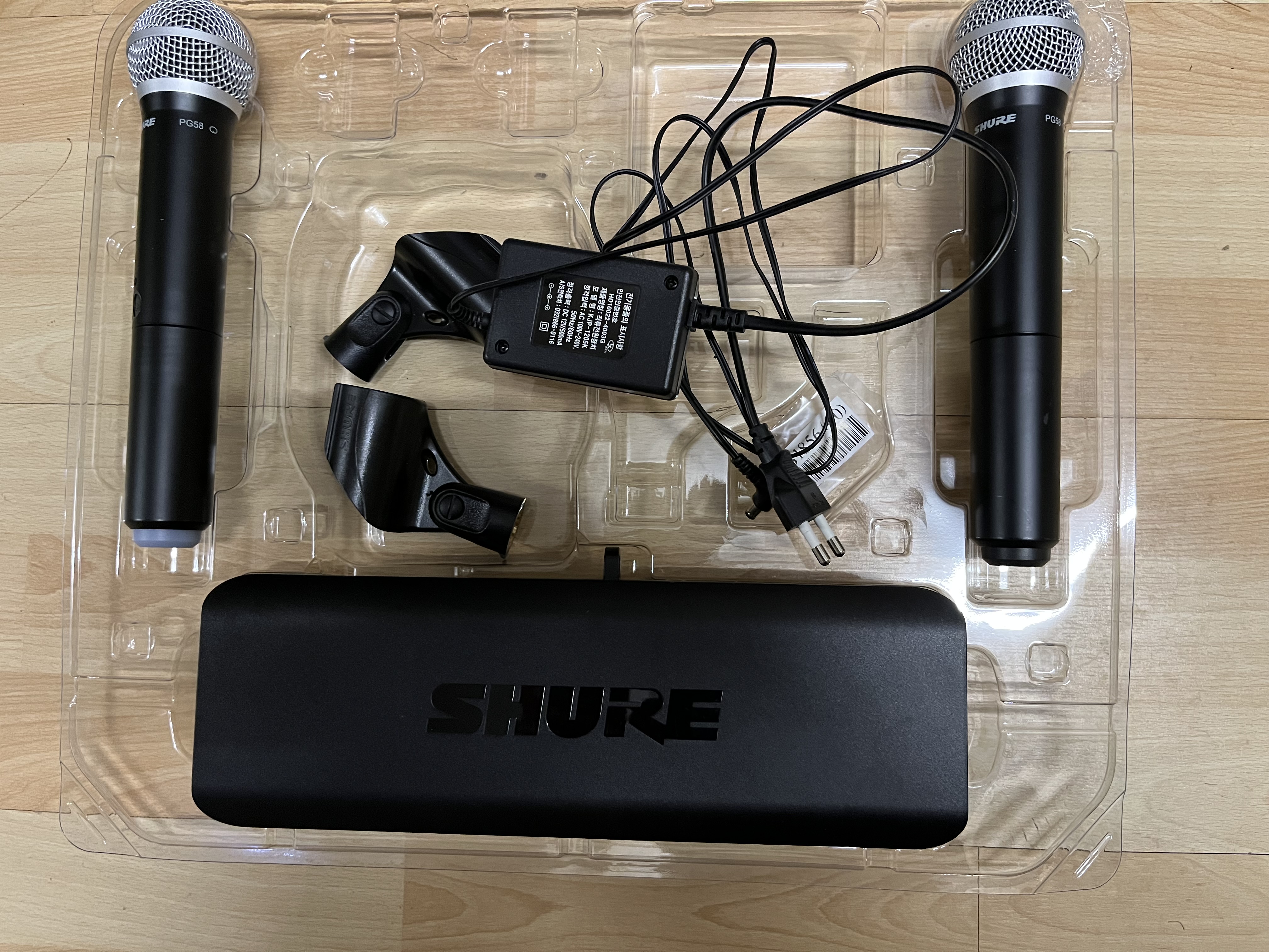 Вокальная радиосистема с ветрозащитой Shure BLX288E/PG58/0049-6247