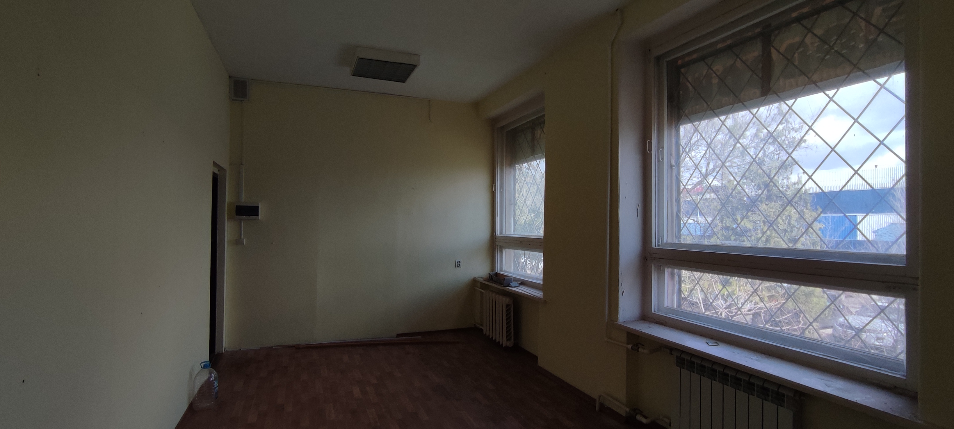 Часть нежилого помещения (1 этаж), расположенного по адресу: обл. Волгоградская, г. Камышин, ул. Давыдова, д. 21, часть пом. 61 (комната № 31)