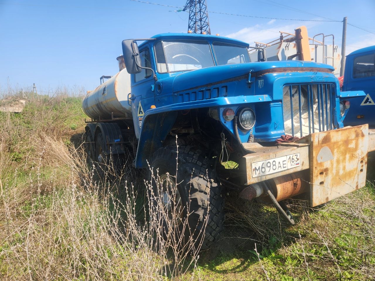 Специализированный автоцистерна, УРАЛ; 1987 г/в, г/н: М698АЕ163, шасси № XTP375AM010459722.