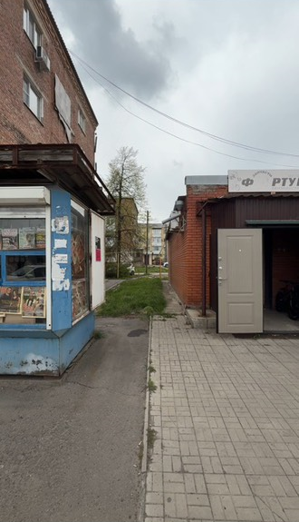Место для размещения НТО по адресу: Ростовская область, город Гуково, ул. Шахтерская, 50