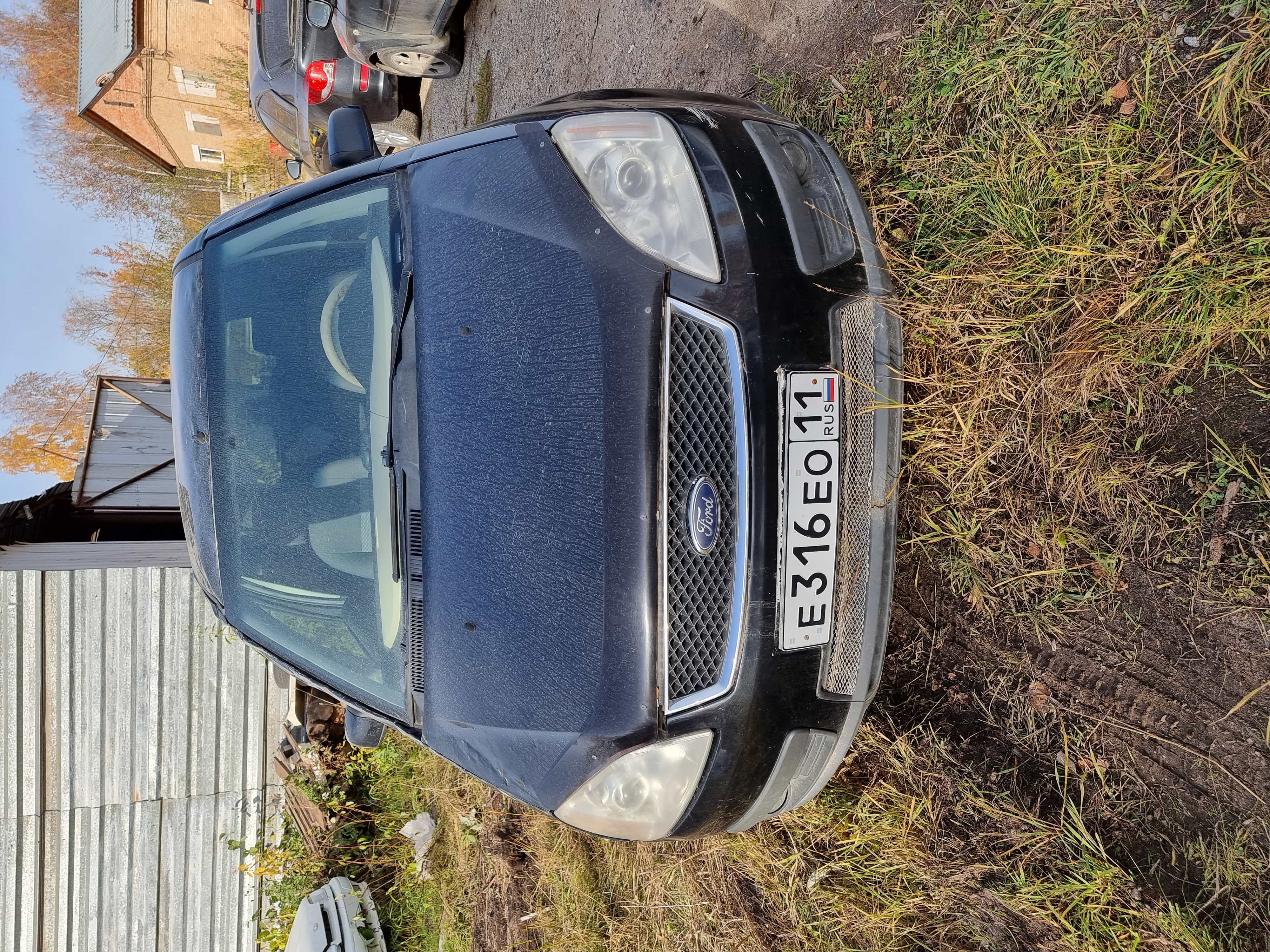 Лот № 16. Автомобиль "FORD FOCUS C-MAX", г.р.з. Е316ЕО11, 2007 г.в., VIN: WF0MXXGCDM7D29142. Находится в залоге. Уведомление о возникновении залога № 2024-009-056619-971 от 14.02.2024. Залогодержатель - Банк ВТБ (публичное акционерное общество). Договор залога от 23.01.2024 № V621/1204-0000681. Срок исполнения обязательства, обеспеченного залогом движимого имущества - 25.10.2028. (11-007948-1)
