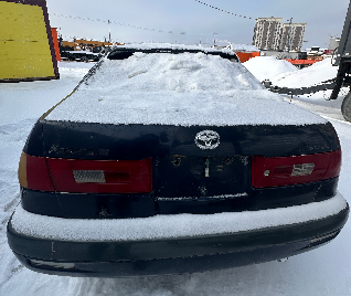 Транспортное средство марки Toyota Corona, г/н А905ЕС14, темно-синего цвета, не на ходу, не заводится