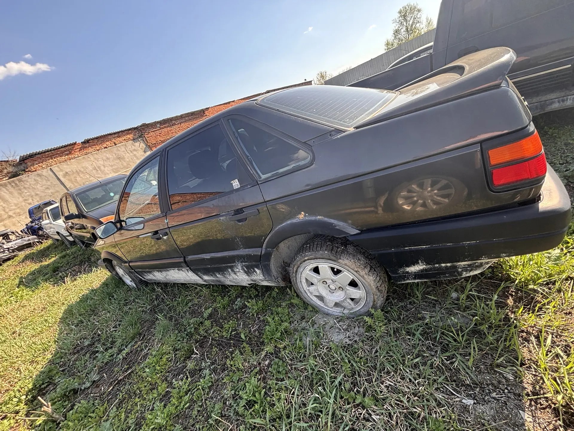 Автомобиль «Фольксваген Пассат» 1989 г. в., г/н А681ЕО196, VIN WVWZZZ31ZLE064042