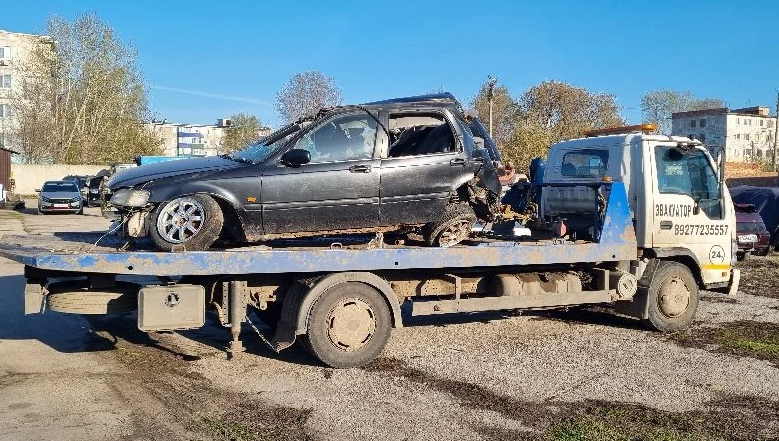 Автомобиль марки Хонда Домани г/н А 240 КМ 763