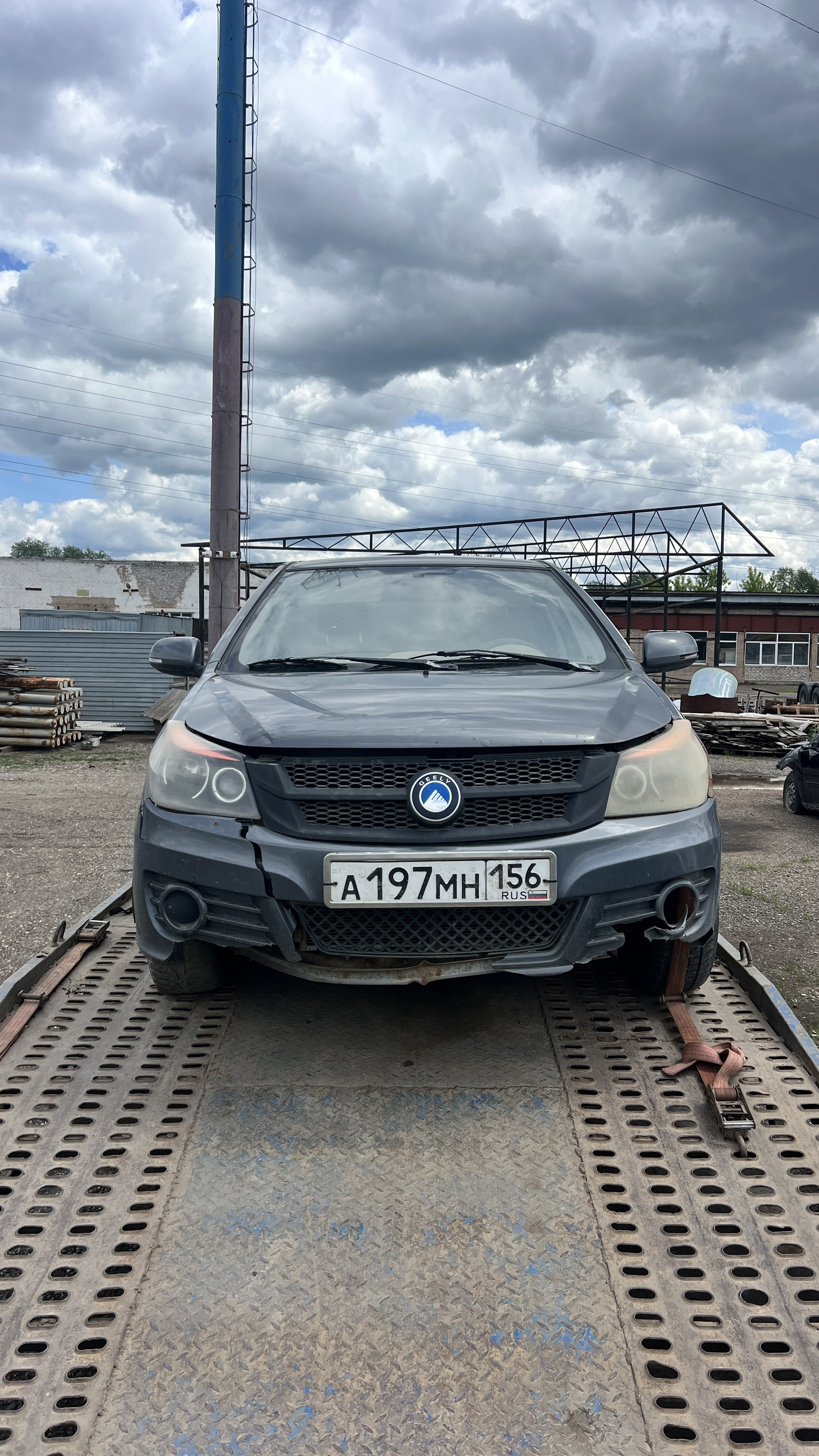 Автомобиль "GEELY GC6", 2014 г/в, г/н А 197 МН 156, VIN X9W8624SGED003875, стального цвета, ключ, стс, ЗАЛОГ Информация о залогодержателе скрыта от публикации