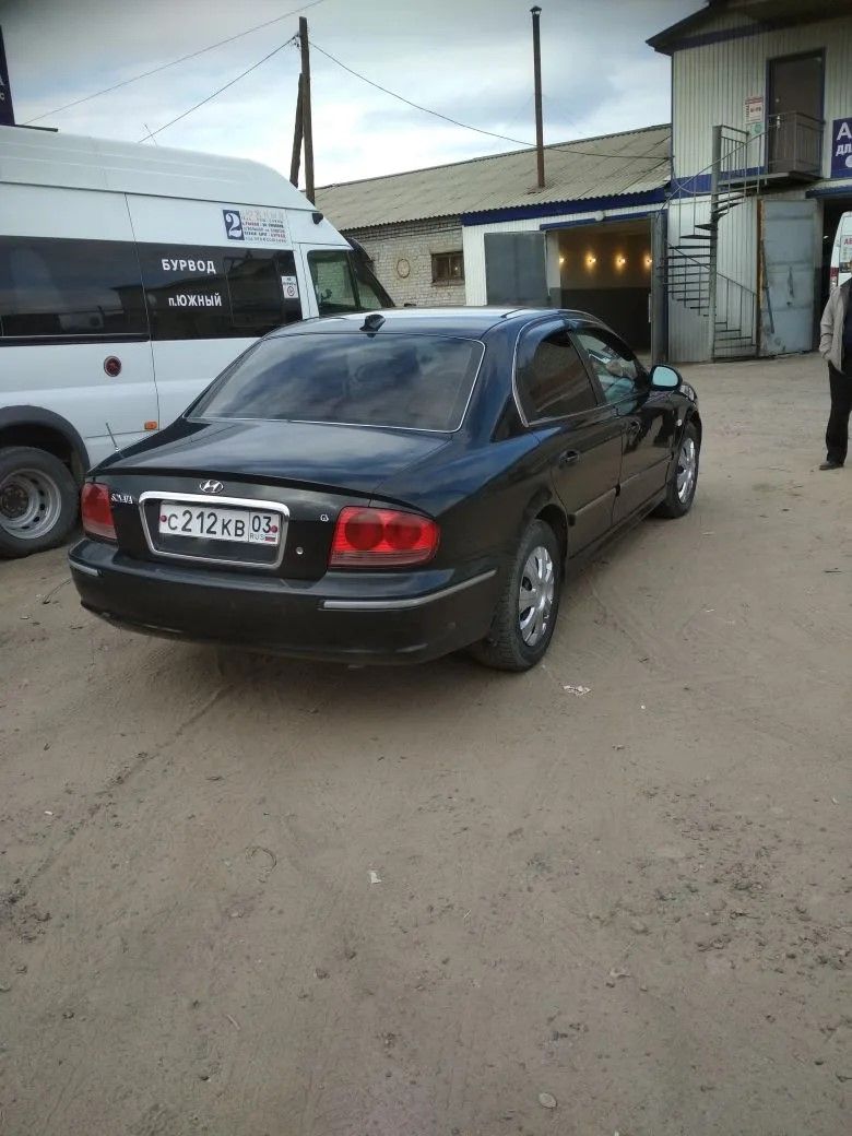 Транспортное средство Hyundai Sonata