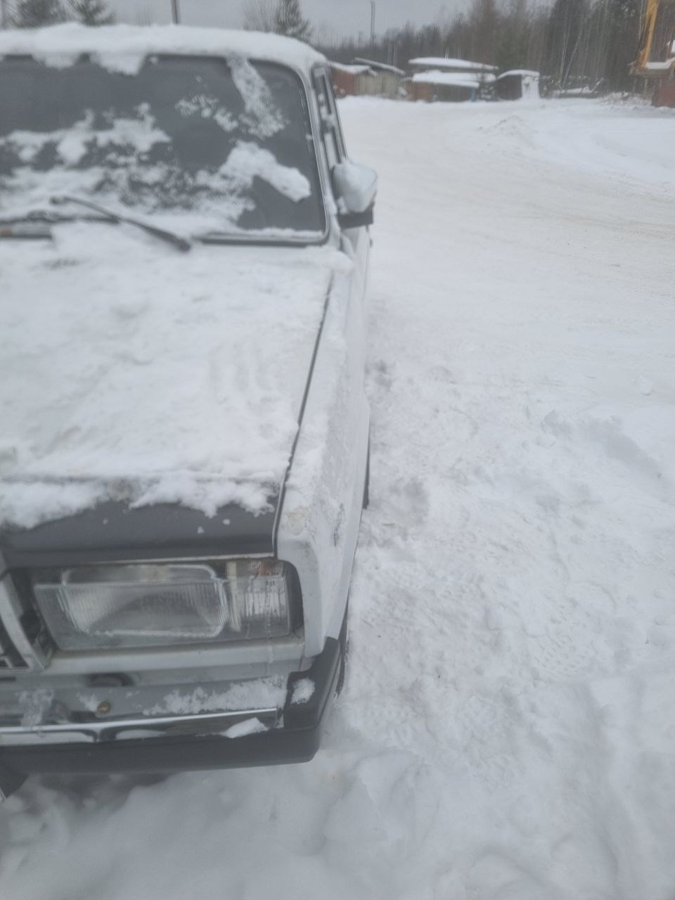 Автомобиль ВАЗ 21074 LADA 2107, г/н К770ТН124, 2007 г.в., VIN XTA21074072559859, двигатель № 8851748, цвет ярко-белый, комплектность и состояние не проверялась данное имущество обращено в доход государства, (Документы и ключи отсутствуют)Находится в Кежемском районе