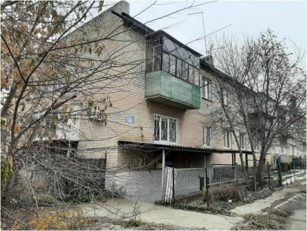 Нежилое помещение № 1 общей площадью 145,7 кв.м., с кадастровым номером 74:36:0428004:219, по адресу: Челябинская область, г. Челябинск, ул. Якорная, д.2, пом.1