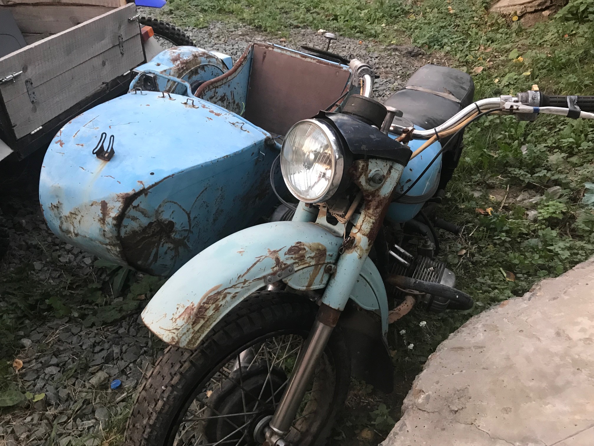 Реализация по прямому назначению: 1. Мотоцикл "JHLMOTO JHL MX300" черного цвета, VIN H1GYCJL6XRJ002026, (без государственного регистрационного знака, документы и ключи отсутствуют) 2. Мотоцикл Урал-ИМЗ-8.10310, голубого цвета, без регистрационного знака, модель изделия № 191967, 1993 года выпуска, с боковым прицепом 3. Мопед "Хонда Дио" (без государственного регистрационного знака,значительные повреждения)