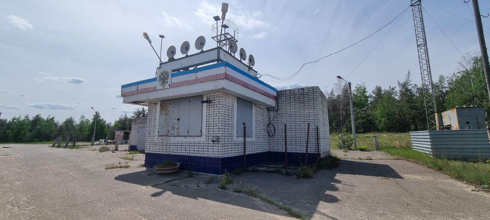 Аукцион в электронной форме по продаже лота - пост ГИБДД «Уржумка» у Чебоксарской ГЭС с кадастровым номером 12:14:0000000:4696 площадью 92,6 кв. м, местоположение: Респ. Марий Эл, Звениговский р-н., в 18 км на север от Чебоксарской ГЭС, а/д "Вятка", г. Чебоксары