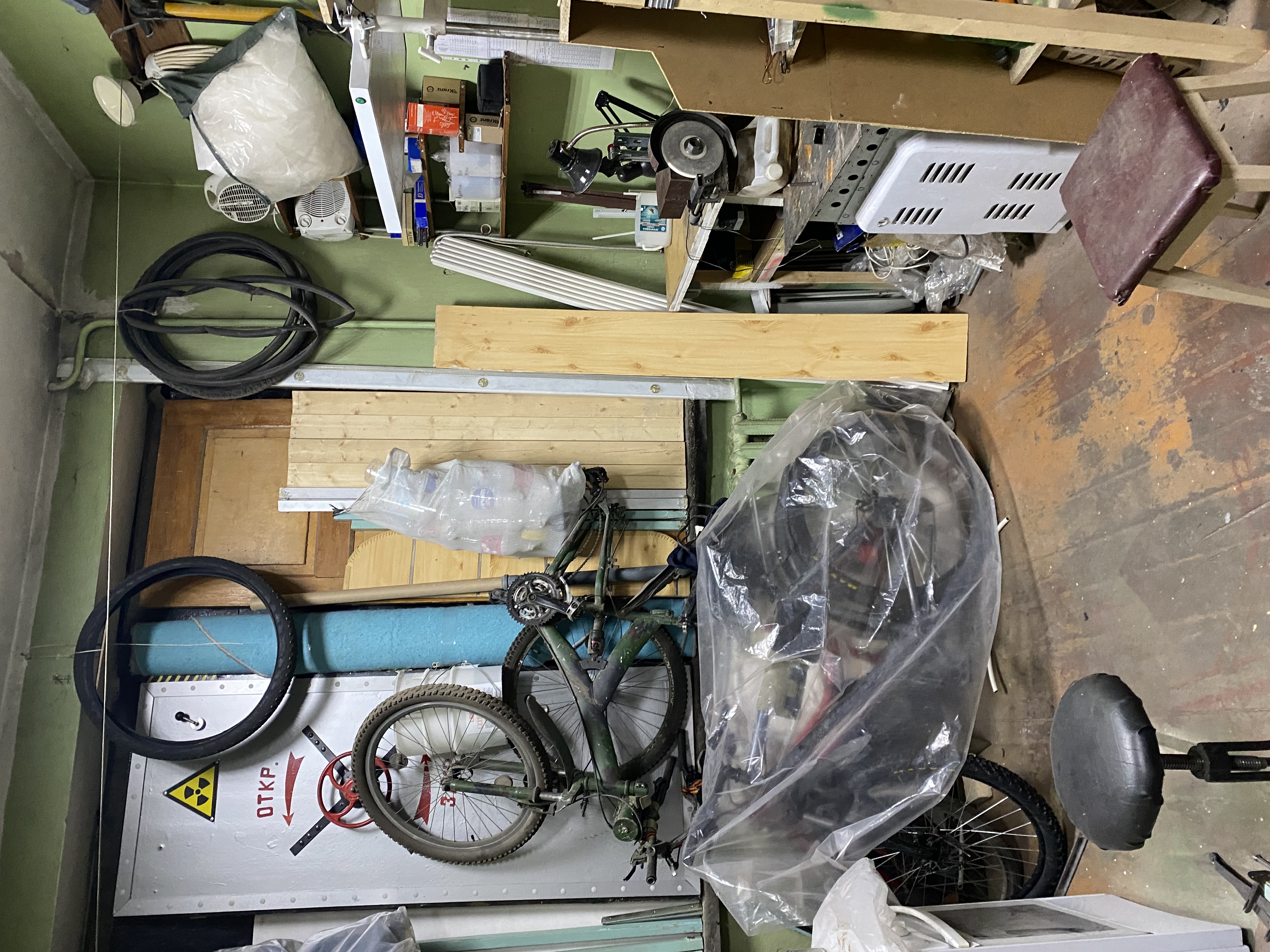 – нежилое помещение, кадастровый номер 57:25:0020421:622, общая площадь 17,2 кв.м, реестровый номер федерального имущества П13710004153