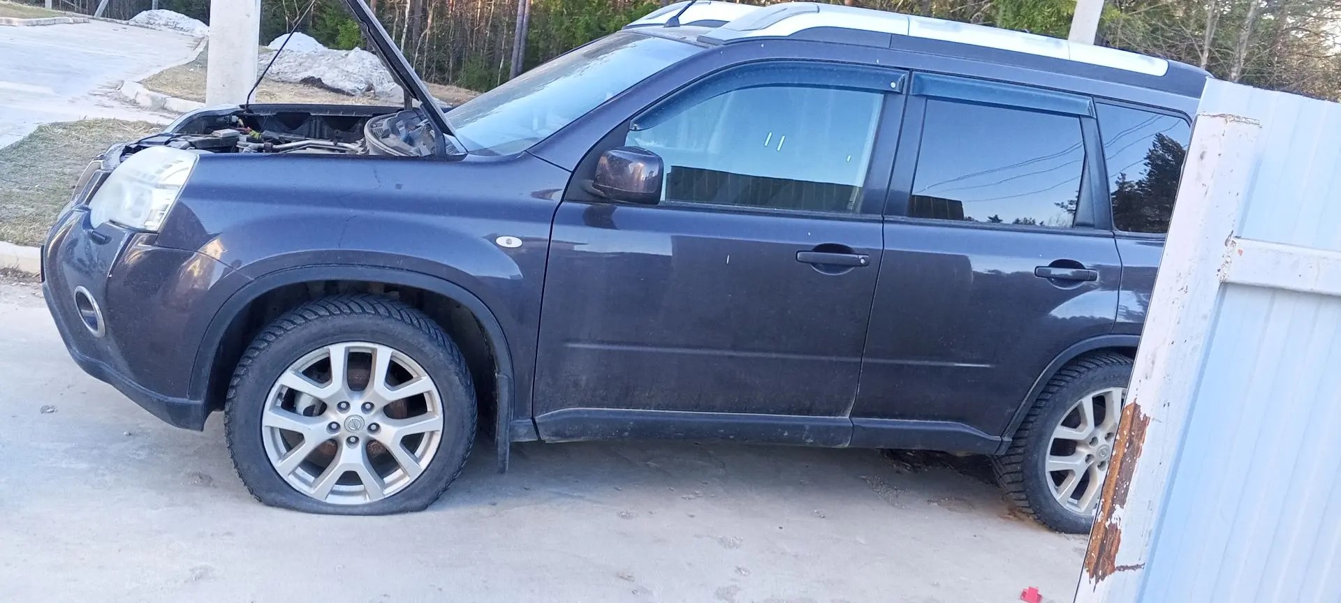 Транспортное средство Nissan X-Trail, 2011 года выпуска, цвет - фиолетовый серо-сиреневый, VIN Z8NTNBNT31BS038320, государственный номер М610РВ29