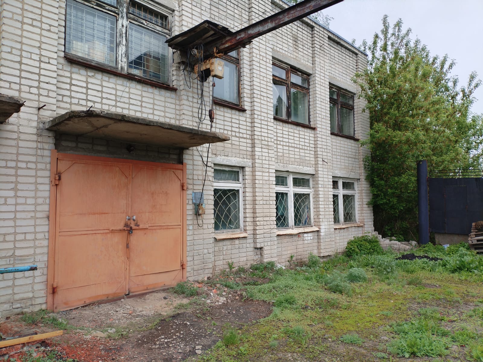нежилое помещение РНФИ П13770011105, кадастровый номер: 73:04:030111:367, Этаж N 2, площадью 57,6 кв.м, адрес объекта: Ульяновская область, р-н Инзенский, г. Инза, пер. Советский, д. 35