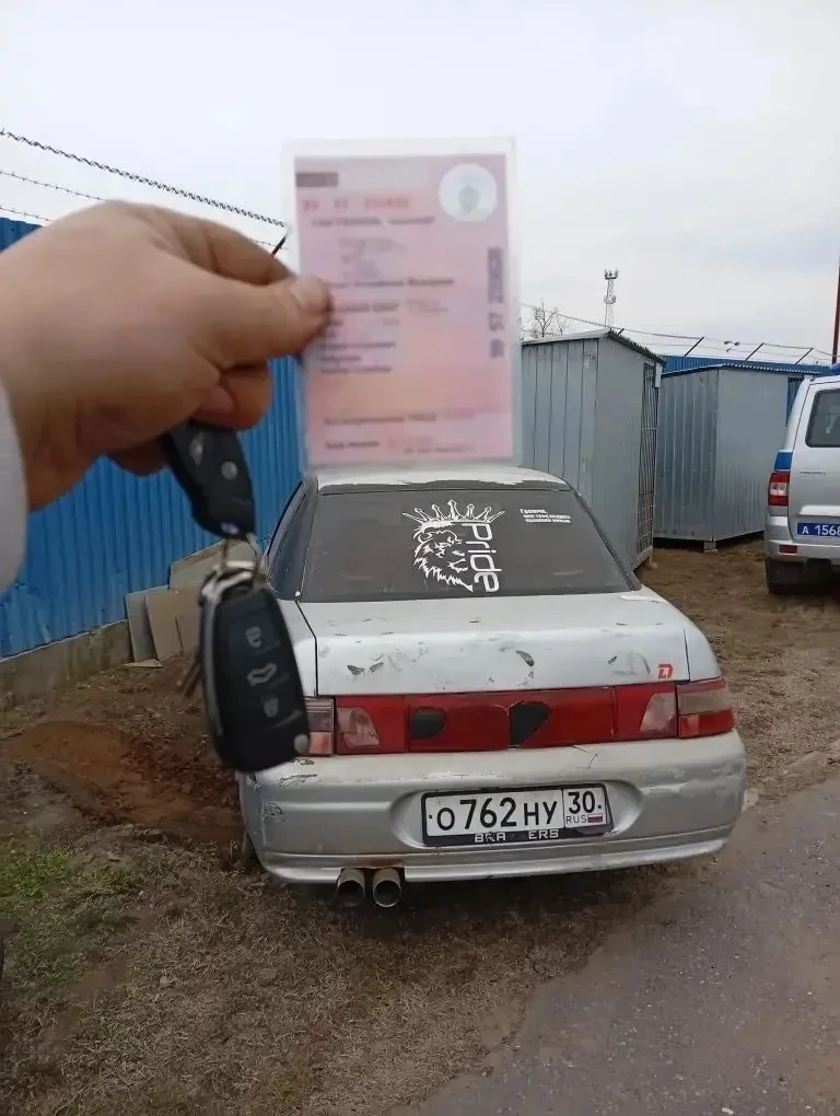А/м ВАЗ 21102, гос. № О762НУ30, 2003 г/в, VIN XTA21102030641850 (разукомплектовано: отсутствует задняя левая парта двери. 1 шт