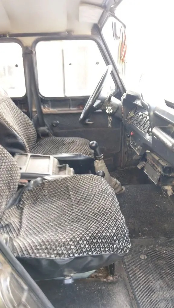 Автомобиль УАЗ-31519