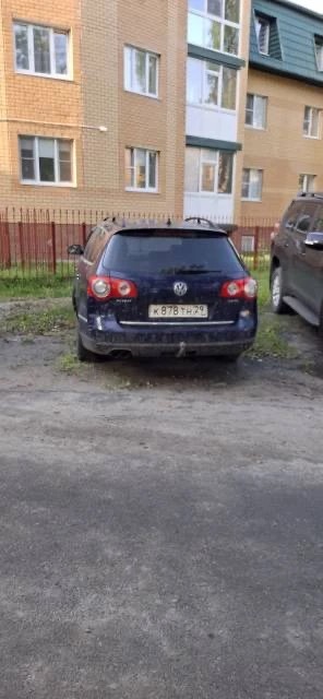 Транспортное средство Volkswagen Passat, 2008 года выпуска, цвет – синий, VIN WVWZZZ3CZ9E069774, государственный номер К878ТН29. Состояние ТС: следы коррозии по всему кузову, ТС не вскрывалось, двигатель не заводился.