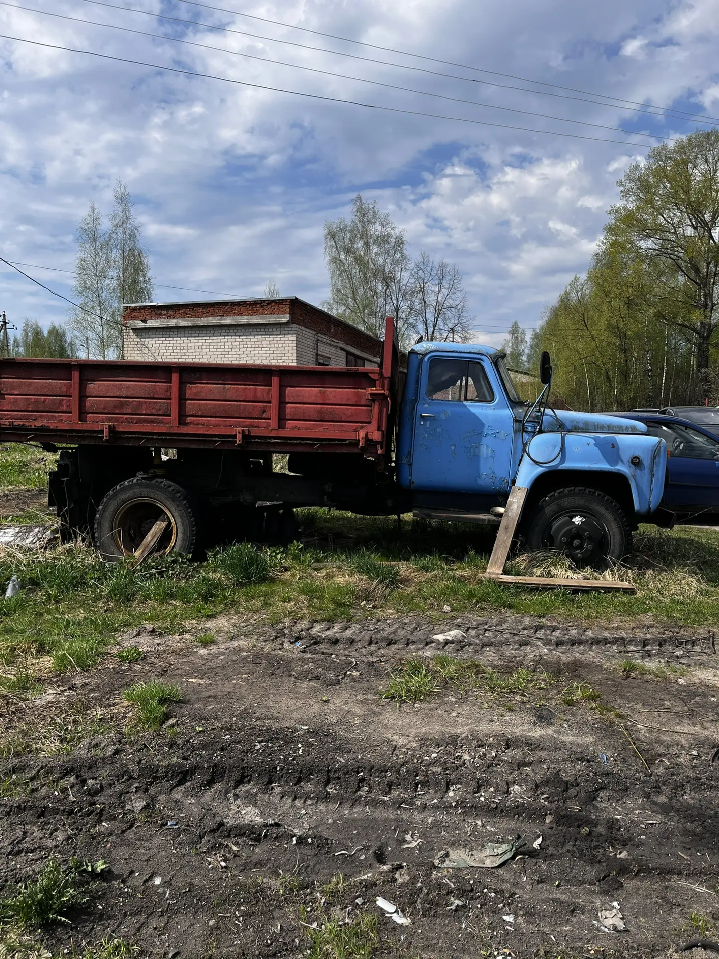транспортное средство марки «грузовой самосвал ГАЗСАЗ3507»
