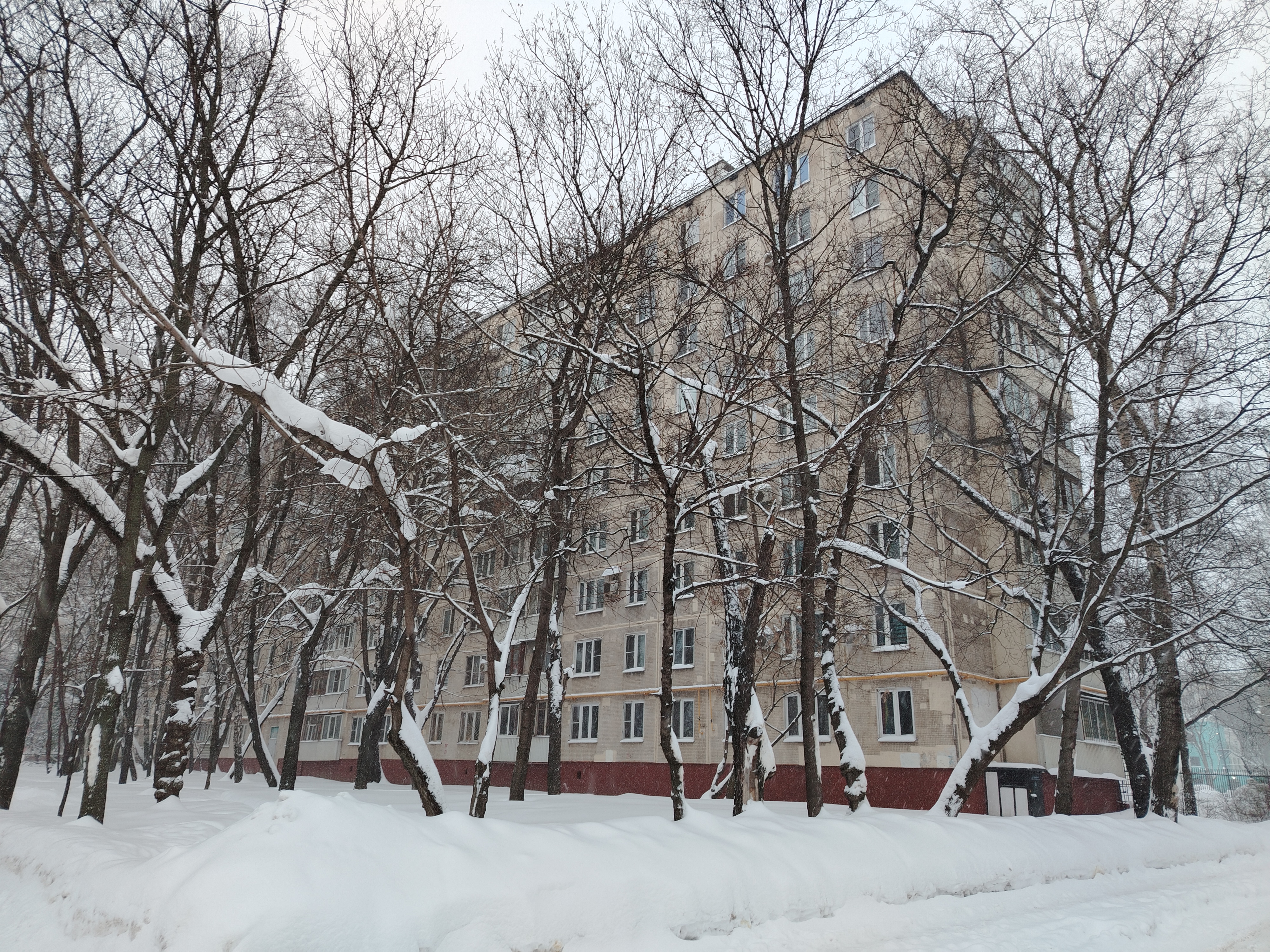 Продажа имущества, находящегося в собственности города Москвы: жилое помещение по адресу: г. Москва, ул. Красный Казанец, д. 13, кв. 198, общей площадью 63,4 кв. м. (Этаж № 5), кадастровый номер: 77:03:0007003:3124