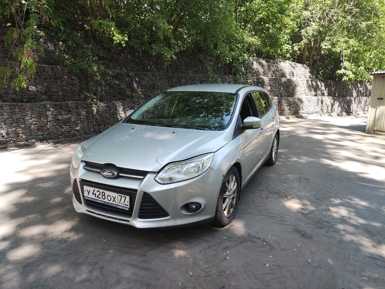 Продажа транспортного средства Легковые автомобили Ford Focus (VIN: X9FLXXEEBLDU01297)