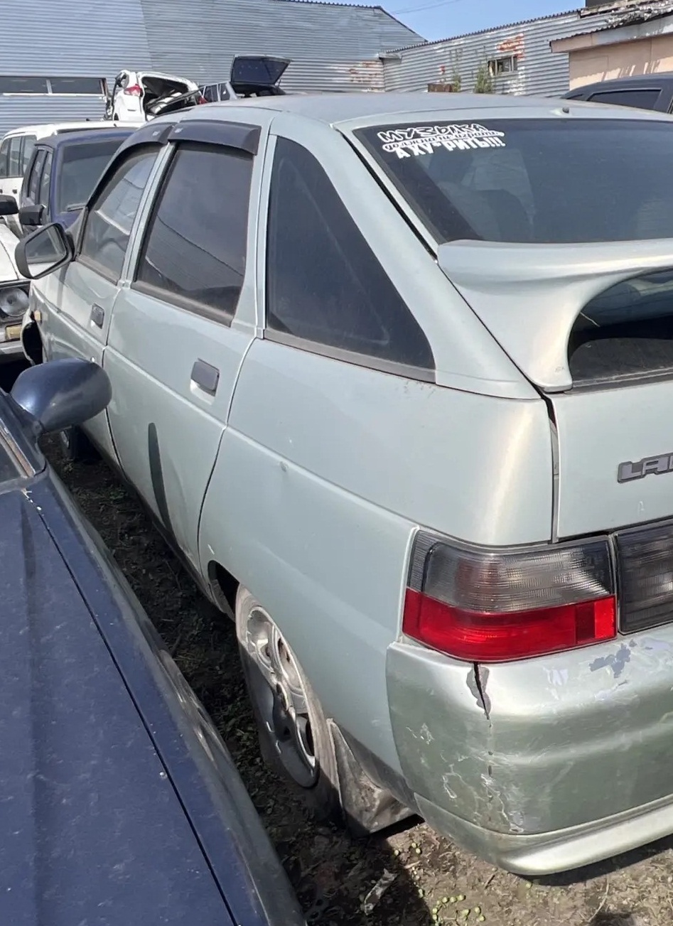 Автомобиль ВАЗ 21120, г/н Р364КО124, 2002 г.в., VIN XTA21120020116521, двигатель № 2112 0724528, цвет серебристый желто-зеленый, комплектность и состояние  не проверялась данное  имущество обращено в доход государства. Находится в г Ужур  (Документы отсутствуют)