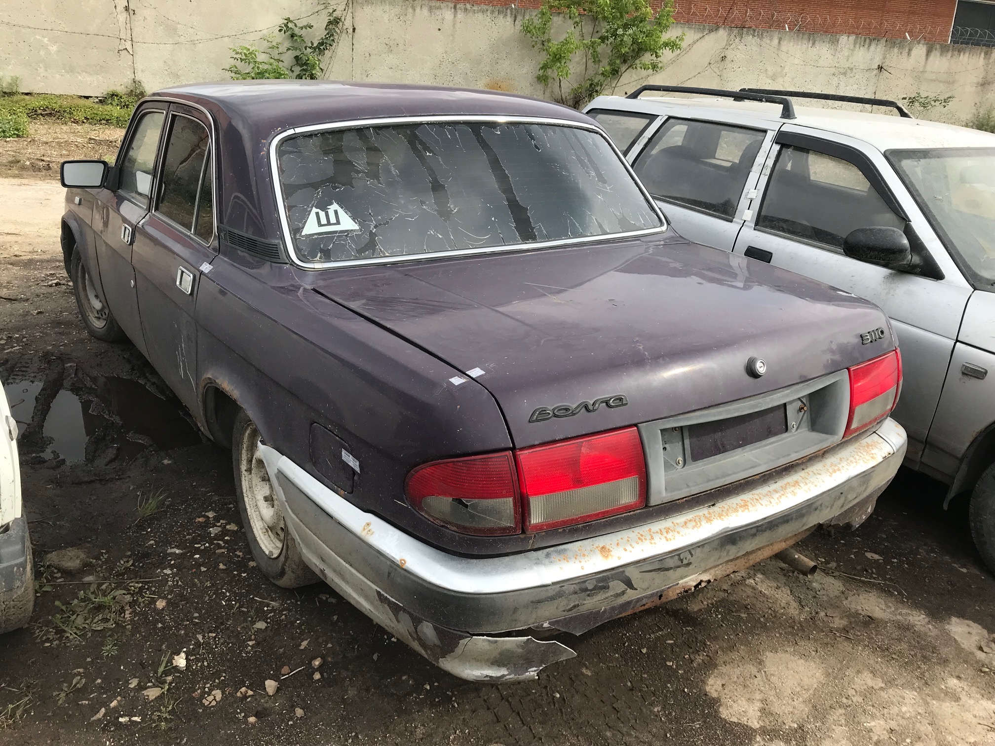 Реализация в качестве годных остатков: ГАЗ 3110, 2003 г.в., ВАЗ 21074 ЛАДА 2107, 2006 г.в.; "ВАЗ 2106"; "ВАЗ 21093" 1999 г.в.; Лада 210740, 2008 г.в.; ВАЗ 2107 г.в. 1992; ВАЗ 21053, 1999 г.в.; ВАЗ 21102, 2002 г.в.