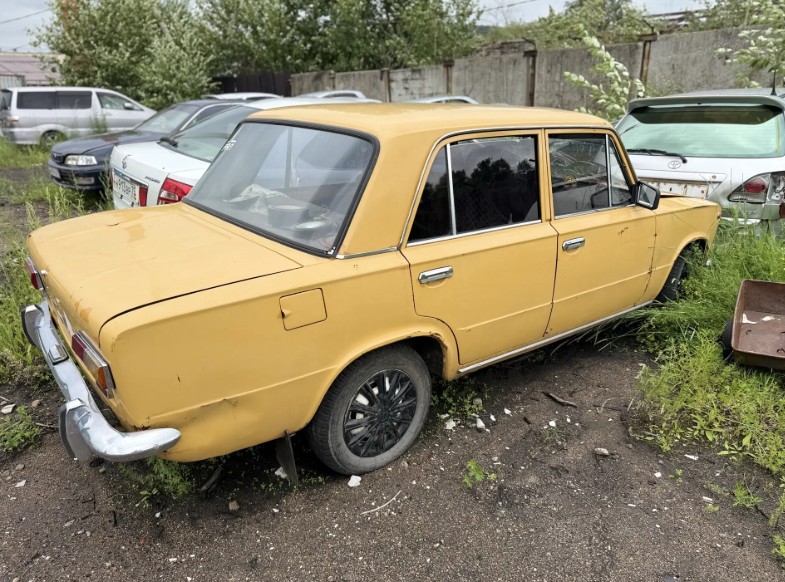 Автомобиль марка "ЗАЗ Шанс TF 698". Гос. номер А710ОН75. Кузов №Y6DTF698KB0253027. Цвет серый. По кузову на ЛКП сколы и царапины. Автомобиль марка "Хонда Одиссей". Гос. номер Н508ОХ75. Кузов №61202542. Цвет белый. По кузову на ЛКП сколы и царапины. Бампер передний отсутствует .Ингодинский РОСПБыков Е.В.Васильева О.И. Автомобиль марка " ВАЗ-2101"без государственного регистрационного знака. Кузов №1862387. Цвет желтый. По всему кузову на ЛКП сколы, ржавчина, (Перечень в документации)