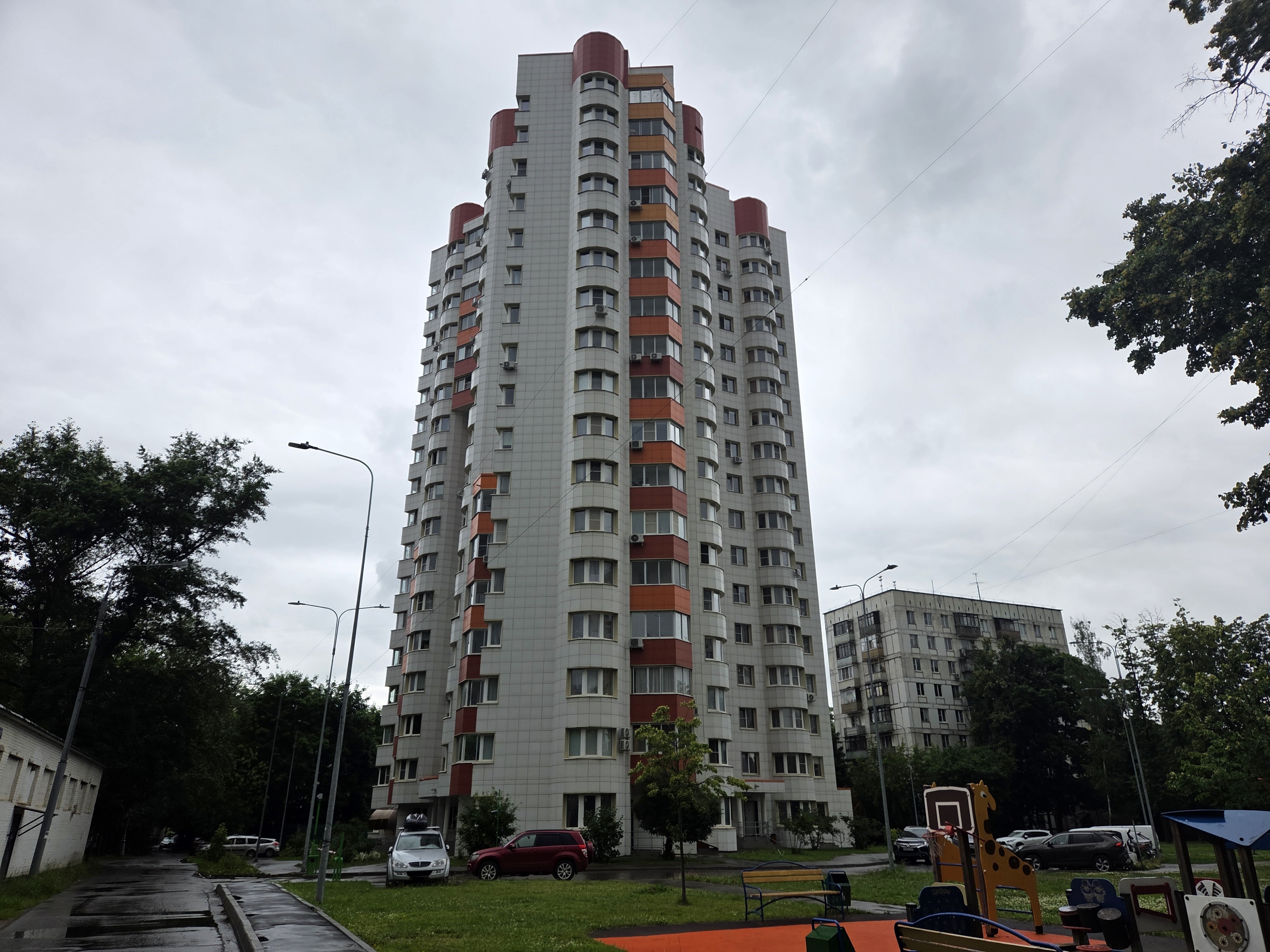 Продажа имущества, находящегося в собственности города Москвы, нежилое помещение по адресу: г. Москва, ул. Стандартная, д. 27, общей площадью 141,8 кв.м (Этаж № 1), кадастровый номер: 77:02:0003003:4986