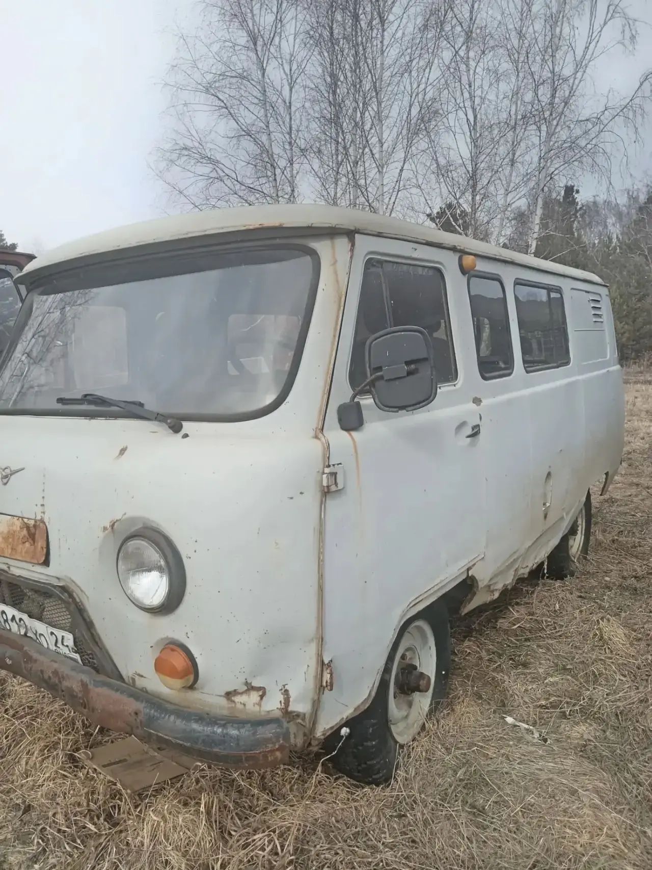 Автомобиль УАЗ-3909