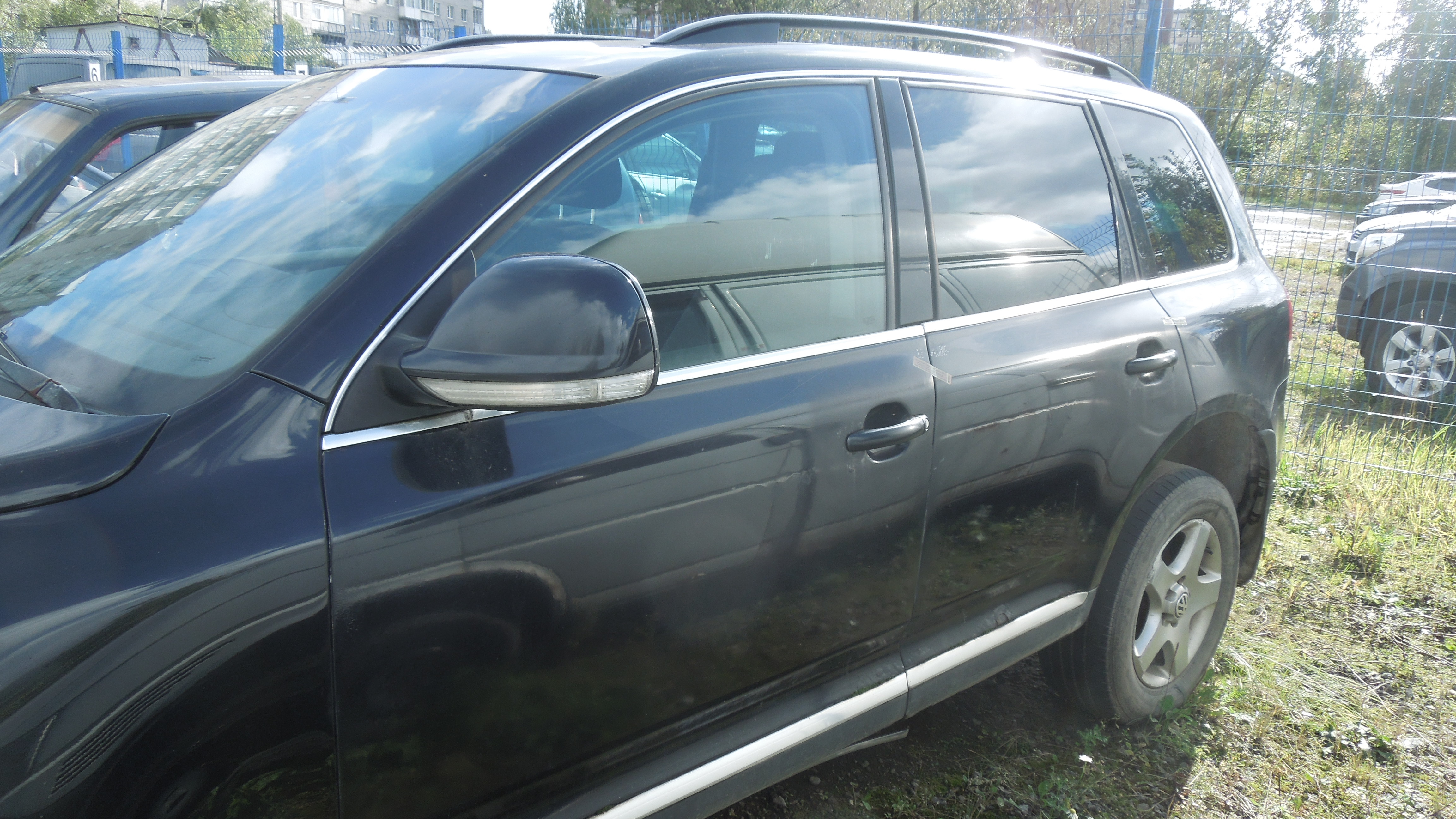Автомобиль "Фольксваген Туарег", ГРЗ: А784ОА35, VIN WVGZZZ7LZ8D032945, 2007 г.в., черного цвета.