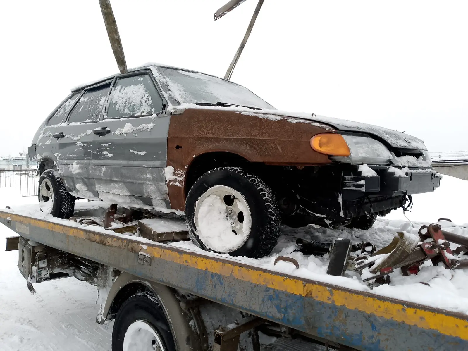 Автомобиль ВАЗ 2114 LADA SAMARA, Р683УТ86, VIN: XTA21140064126737, цвет средний серо - зелёный мет., 2006 г.в.