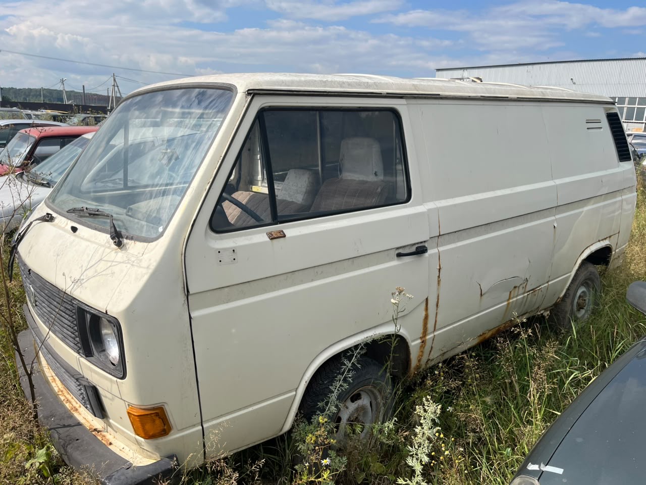 Автомобиль Фольксваген без регистрационного знака, VIN WV2ZZZ25ZHH067779, 1987 г.в.