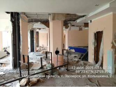 № 3200-А-ВЗ (73) Открытый аукцион на право заключения договора аренды объекта недвижимого имущества АО «Военторг-Запад» Нежилое помещение, общей площадью 1 373,2 кв.м, кадастровым номером: 51:27:0050101:614, по адресу: Российская федерация, Мурманская область, городской округ ЗАТО город Заозерск, город Заозерск, улица Колышкина, здание 2, помещение 1/2/3. (Закрытая территория)
