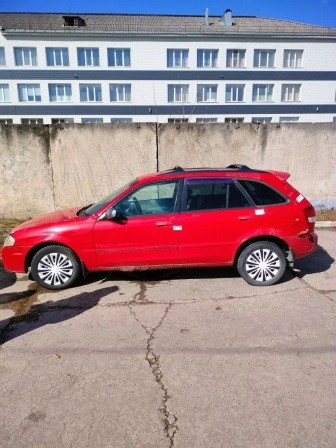 Автомобиль MAZDA FAMILIA, г/н М076МА124 (отсутствует), 1999 г.в., кузов № BJ5W122390, двигатель № 282143, цвет красный. Рабочее состояние, и комплектность автомобиля не проверялось. Находится в г. Зеленогорск, данное имущество обращено в доход государства (Документы отсутствуют). (227/26)