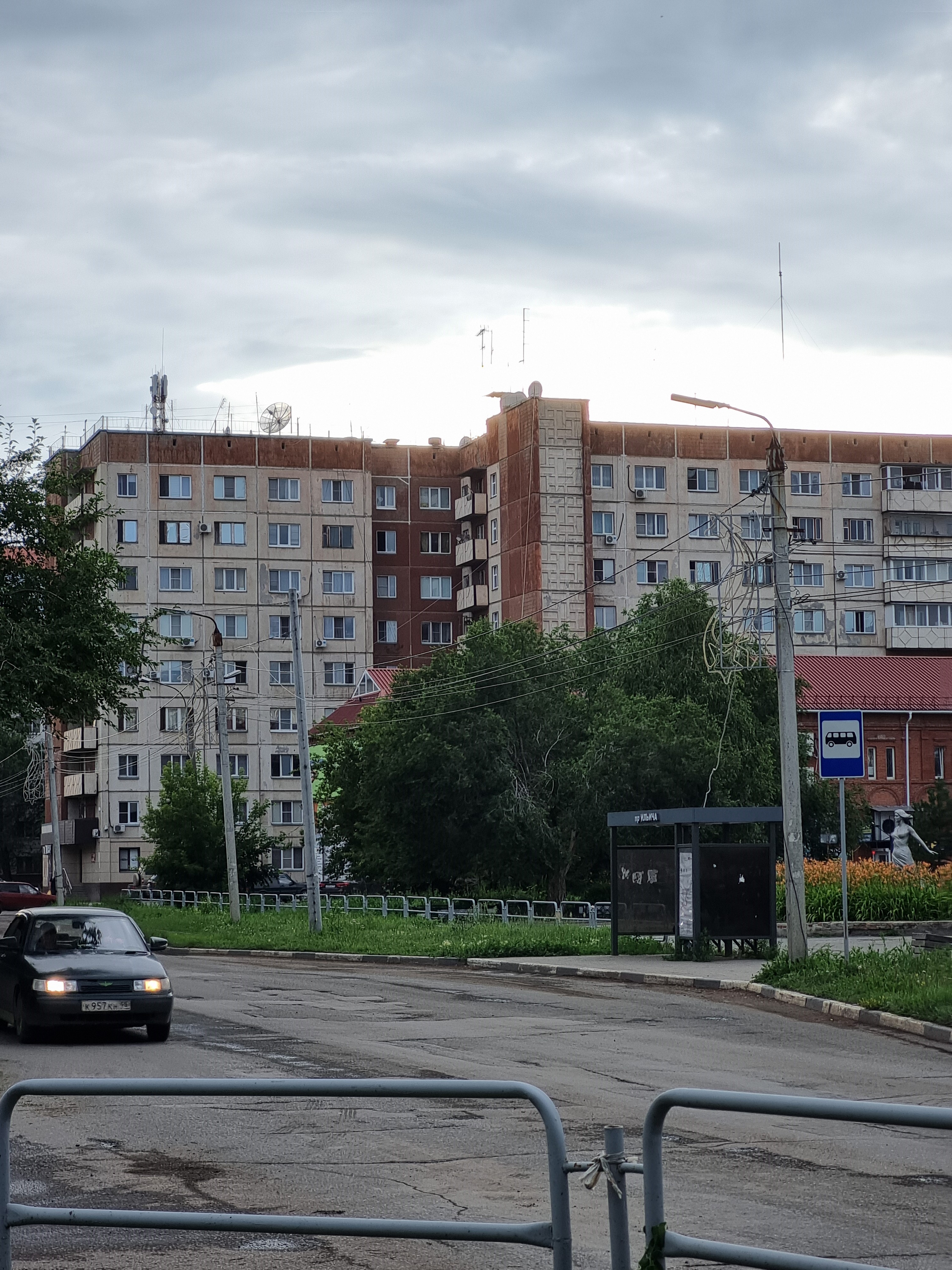 Нежилое помещение общей площадью 9,6 кв.м., этаж № 08, с кадастровым номером 74:30:0104002:3404, расположенное по адресу: Челябинская область, г. Копейск, пр. Ильича, д. 18/2.