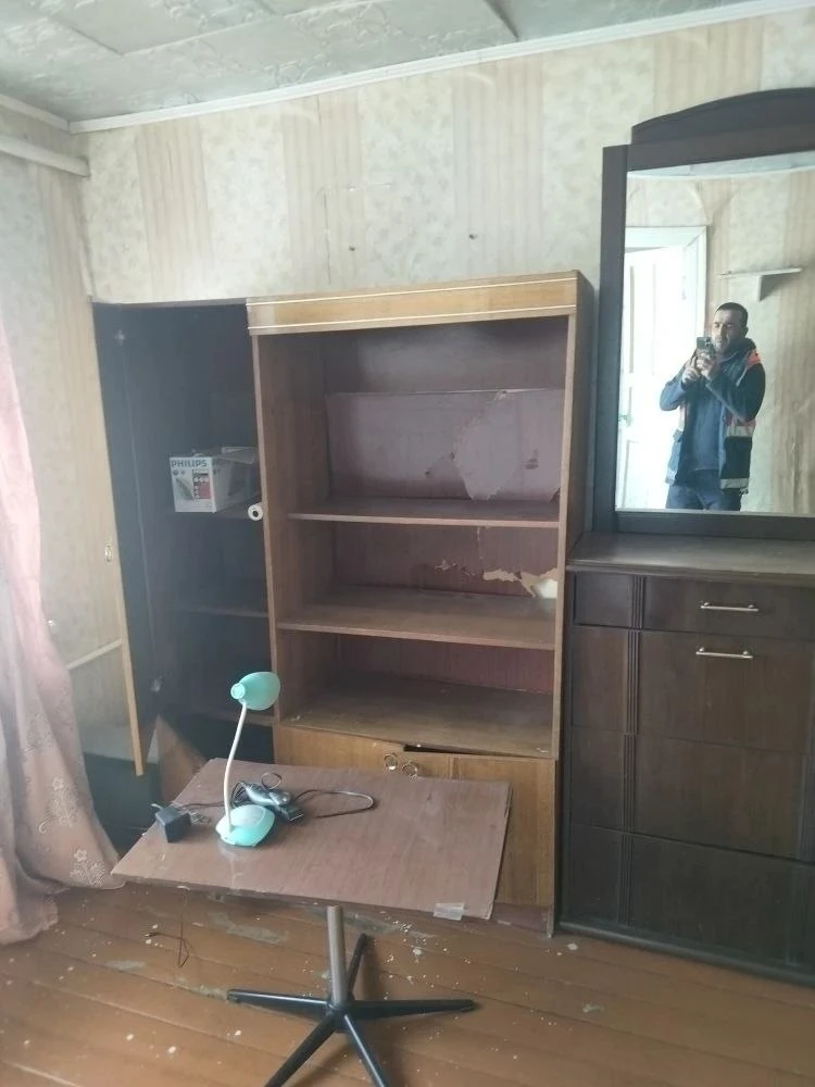 Жилое помещение – квартира, находящаяся в многоквартирном жилом доме, расположенном по адресу: Магаданская область, Ягоднинский район, поселок Дебин, ул. Советская, дом 10, квартира 1, общей площадью 32,4 кв.м.