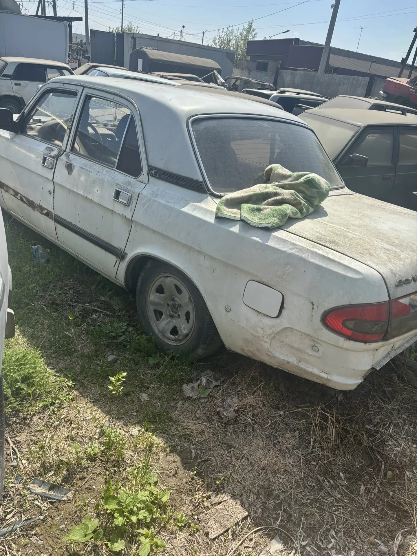 Автомобиль ГАЗ 3110, г/н Х181ЕА124, 2001 г.в., VIN XTH31100011019908, двигатель № 10027253, цвет белый, комплектность и состояние не проверялась данное имущество обращено в доход государства, (Документы отсутствуют)Находится в Боготольском районе