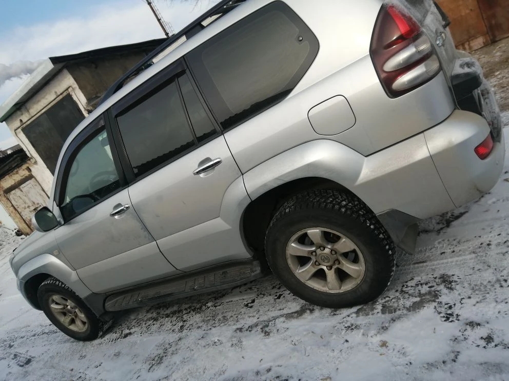 Автотранспортное средство Toyota Land Cruiser 120, 2007 года выпуска, идентификационный номер (VIN) JTEBU29J205109241.