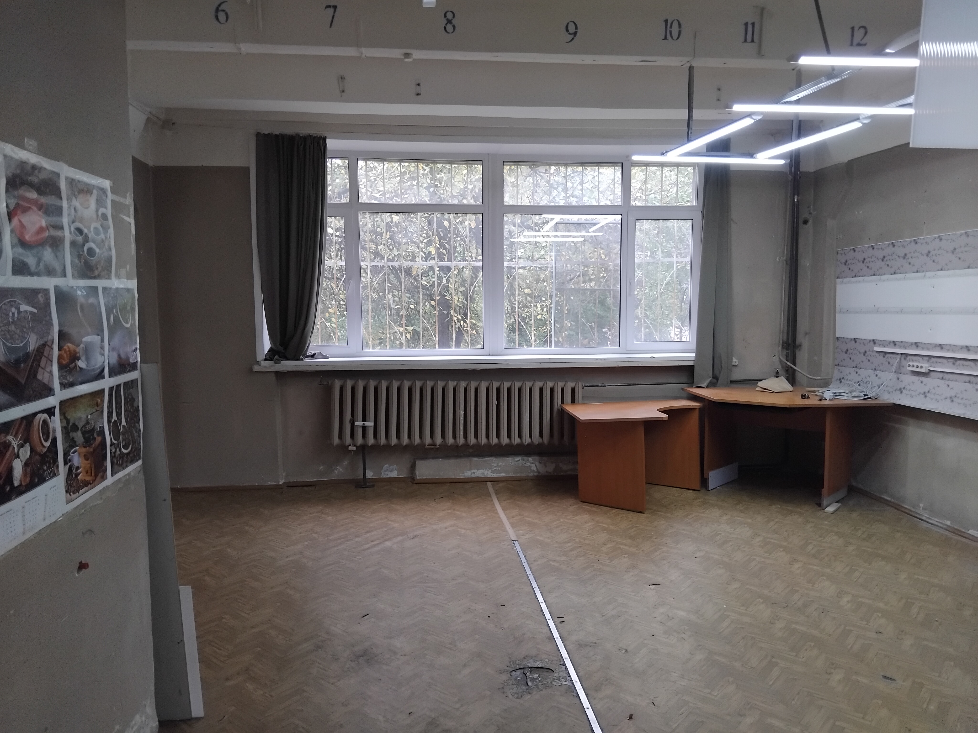 право на заключение договора аренды нежилых помещений, являющихся федеральной собственностью и закрепленных за организатором на праве оперативного управления, по конкретному лоту