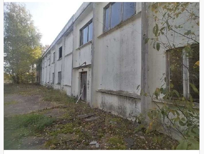 Право заключения договора аренды на нежилое здание
