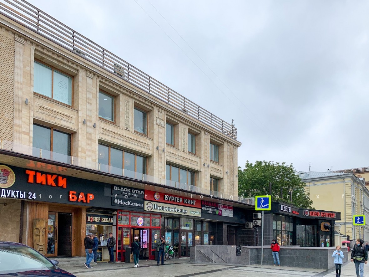нежилое помещение пл.1200кв.м по адресу: г. Москва, Садовая-Кудринская ул., д. 3А, к/н 77:01:0004013:3171
