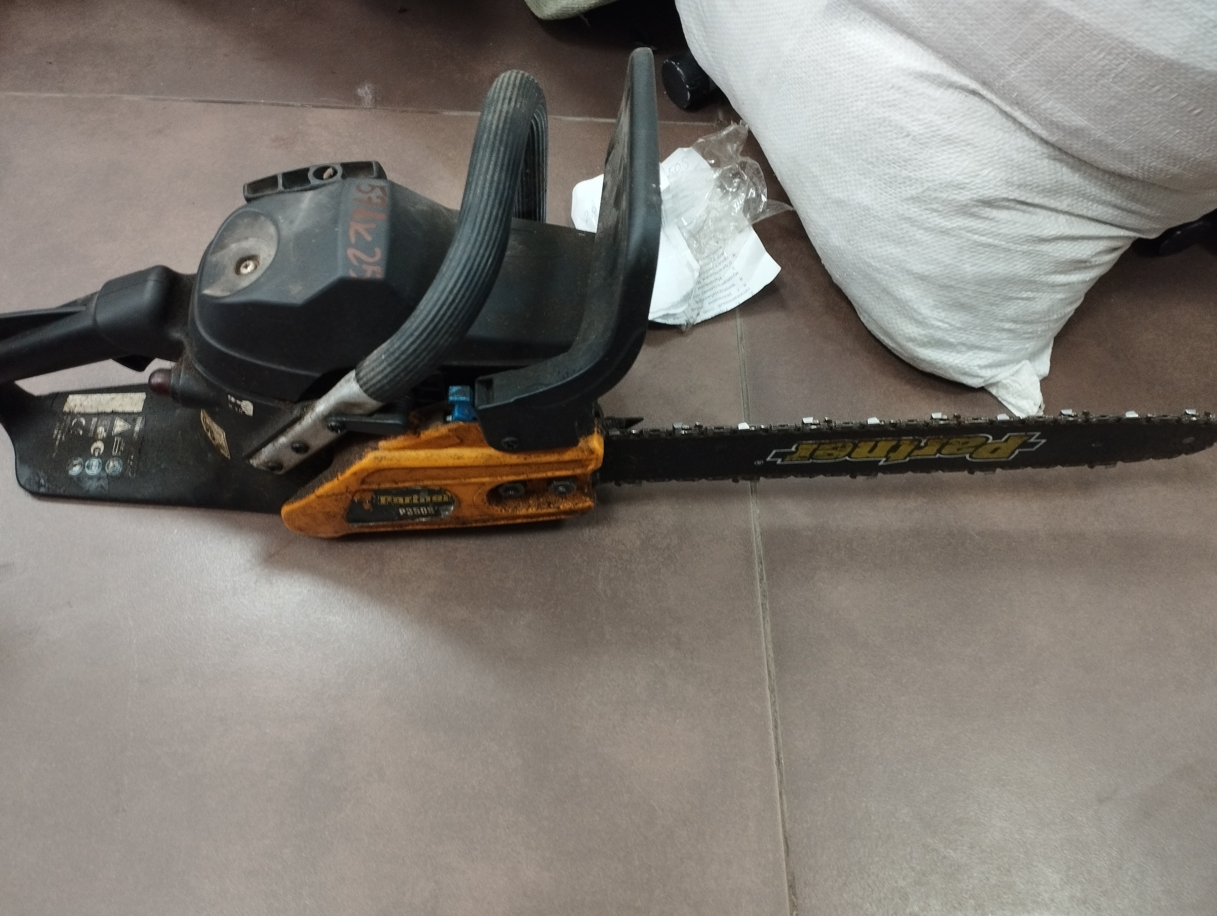 Бензопила STIHL MS 180, Бензопила марки "Stihl-211", Бензопила марки "Калибри", Бензопила марки Partner P 350S