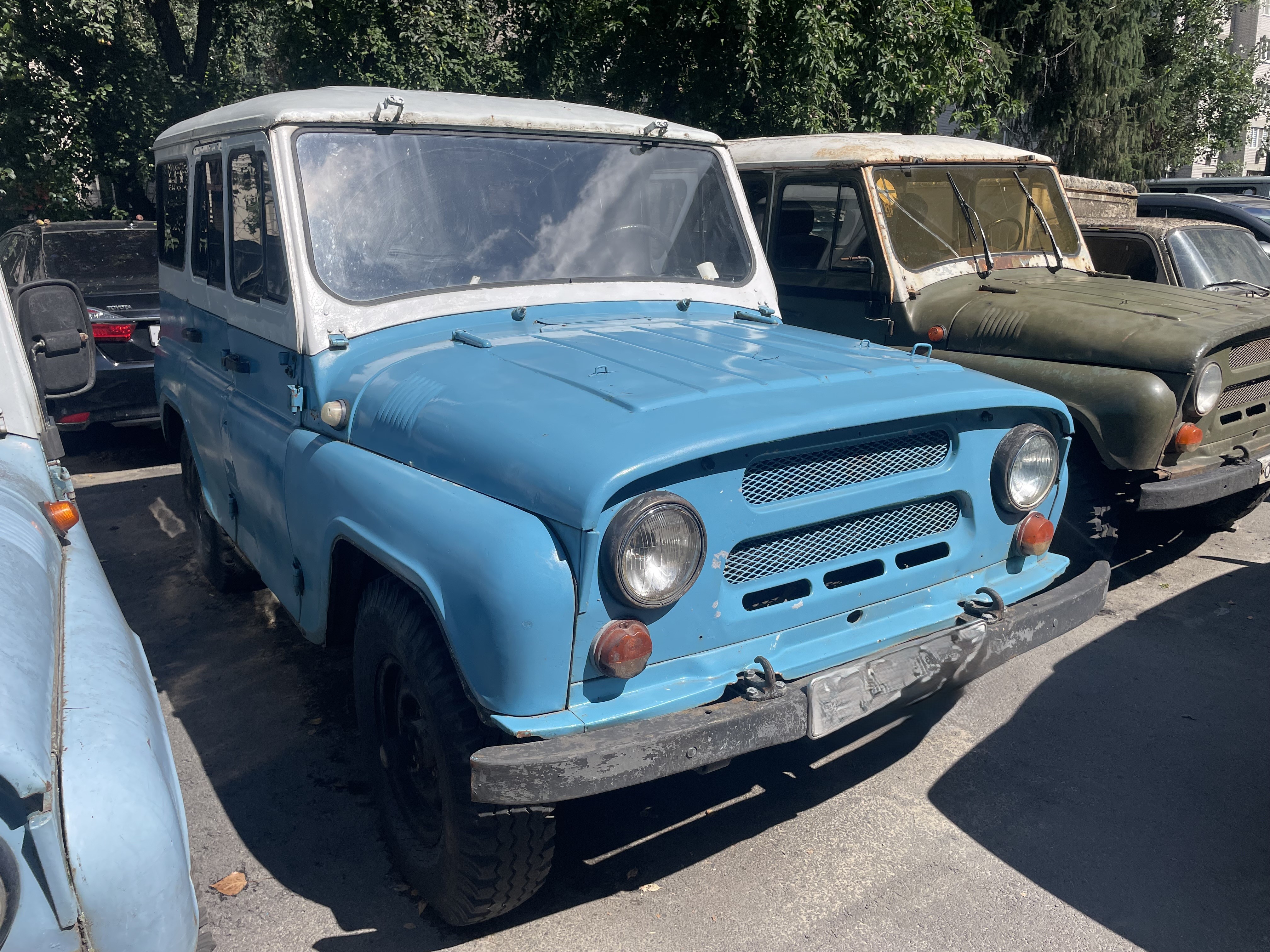 Продажа автомобиля УАЗ 31512, 1992 года выпуска