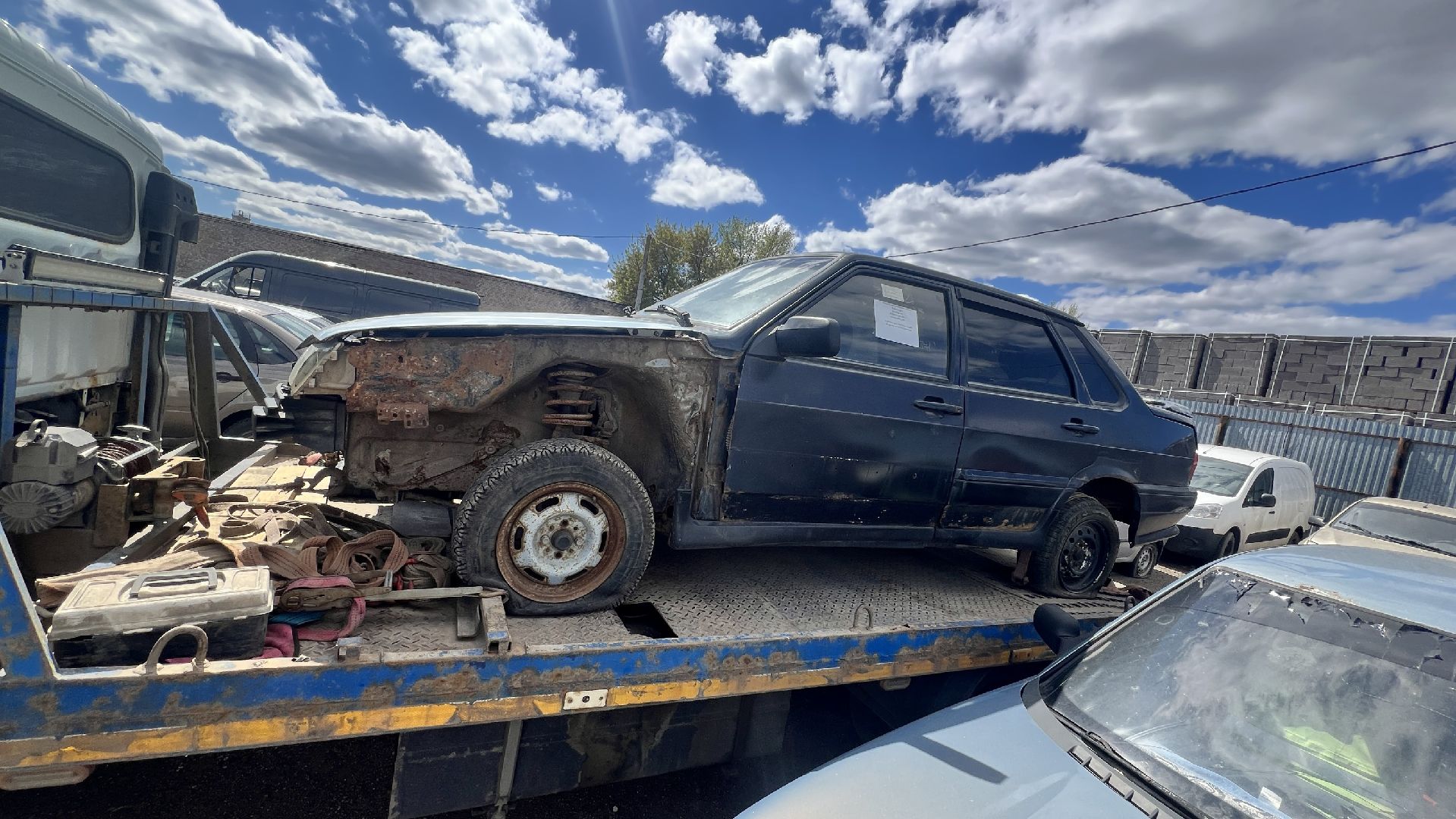 Автомобиль ВАЗ 21150 Лада Самара, 2006 г/в, цвет графитный металлик, VIN XTA21150064189161