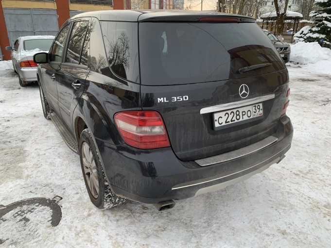 Легковой автомобиль