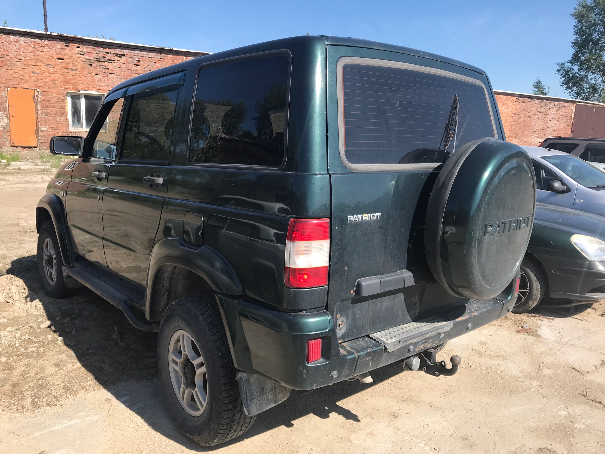 Автомобиль «УАЗ Патриот», г/н В955УМ154 регион, 2012 года выпуска, VIN: XTT316300C0030870 (ПТС, СТС, ключи в наличии), Автомобиль «ВАЗ 21150», г/н С286СВ154, 2005 г.в., VIN: XTA21150053916204 (Документы отсутствуют, ключи в наличии), Автомобиль «Тойота Королла», 1999 г.в., № кузова: AE 1105299851 (Документы и ключи отсутствуют), Автомобиль «Хонда Цивик», 2000 г.в., г/н К588РХ 154 регион, № кузова: ES11001336 (Документы и ключи отсутствуют)* (залог)