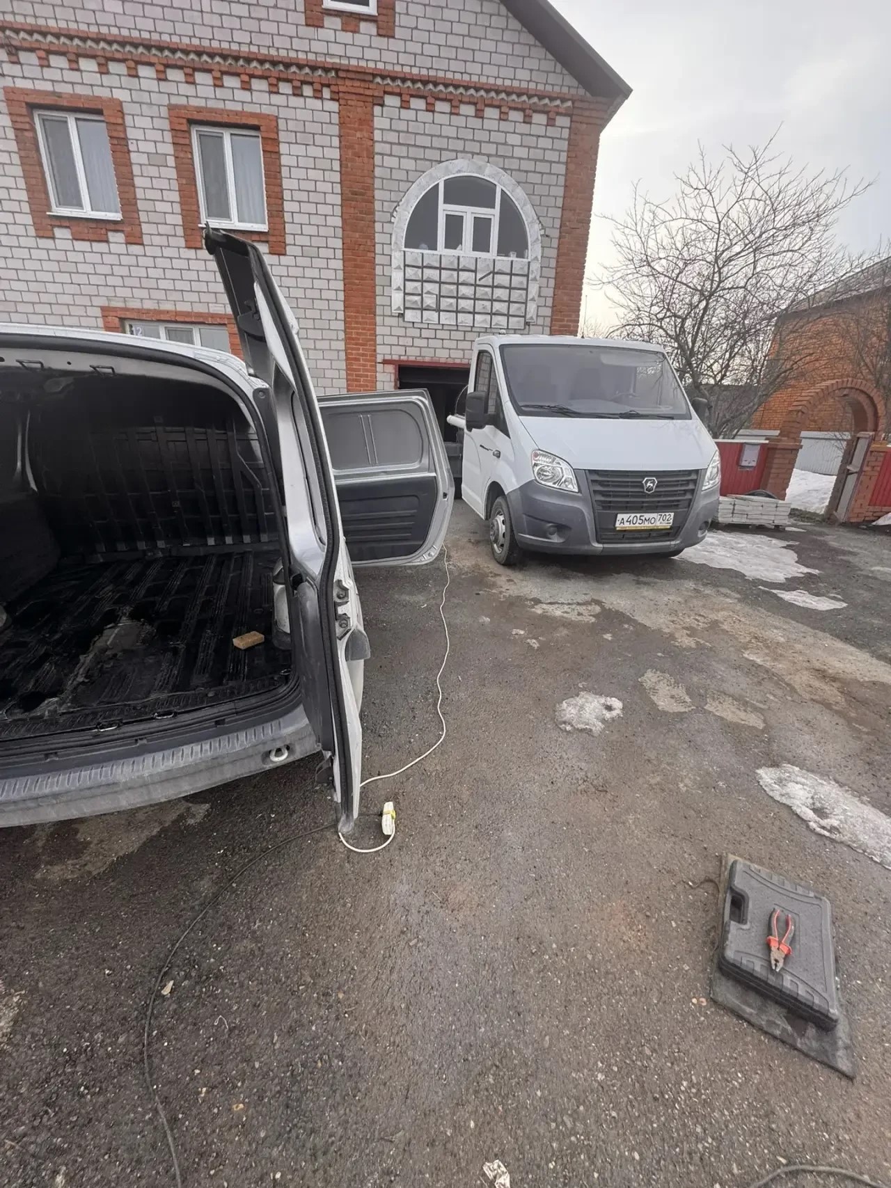 Специализированный автомобиль 282ZA, 2019 г.в., г/н А405МО702, идентификационный номер (VINXU42824ZAL0000398),